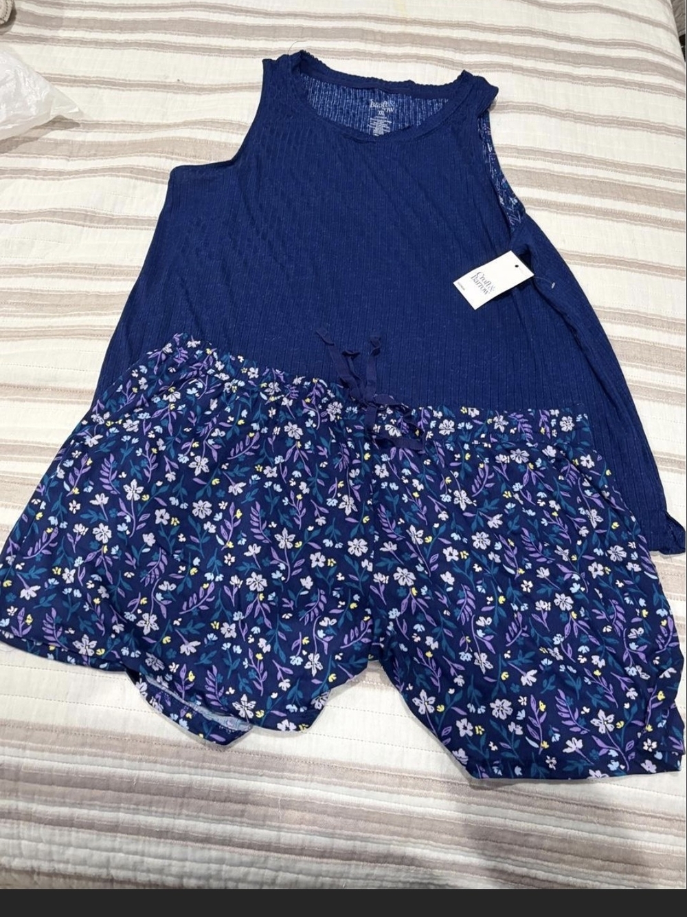 croft & barrow Navy Floral Pull-On Shorts Set